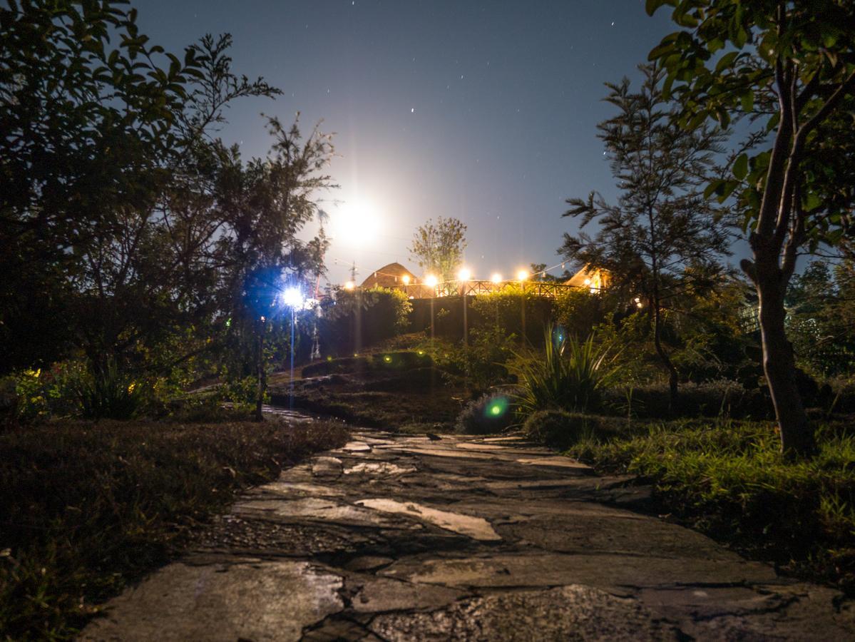 Rwiza Village Gitesi Екстер'єр фото